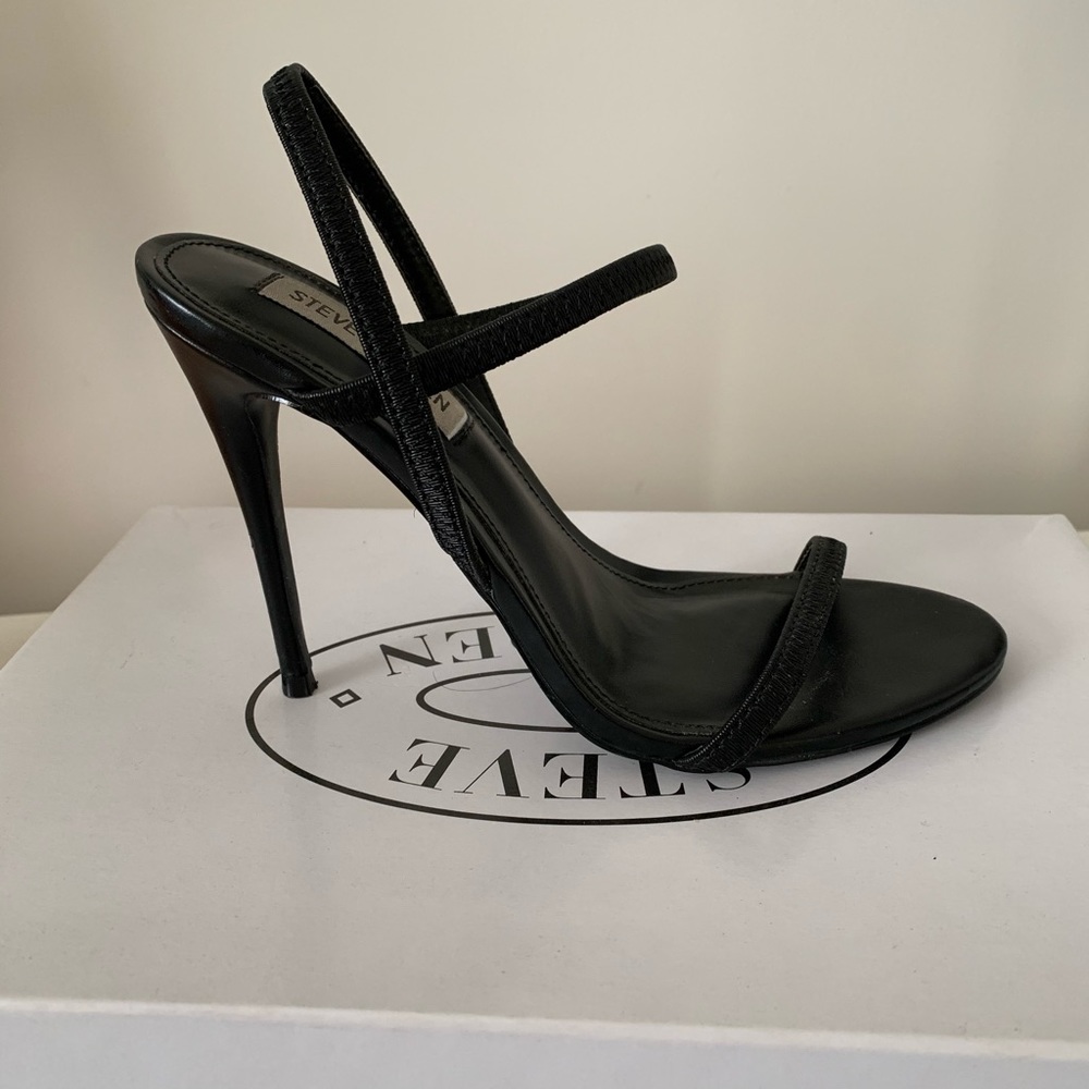 Steve Madden Black Gabriella Heels